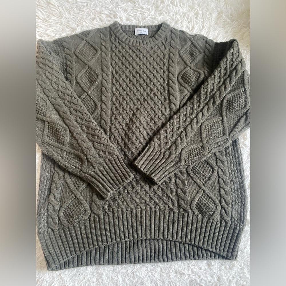 Aritzia Sunday Best Peggy Sweater - Picture 2 of 7